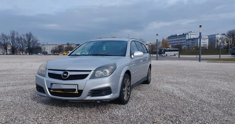 opel Opel Vectra cena 9900 przebieg: 268000, rok produkcji 2008 z Kielce